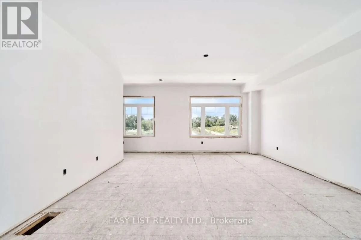 31 ADDYMAN CRESCENT
