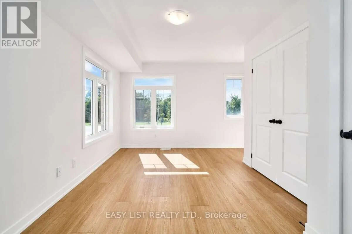 75 ADDYMAN CRESCENT