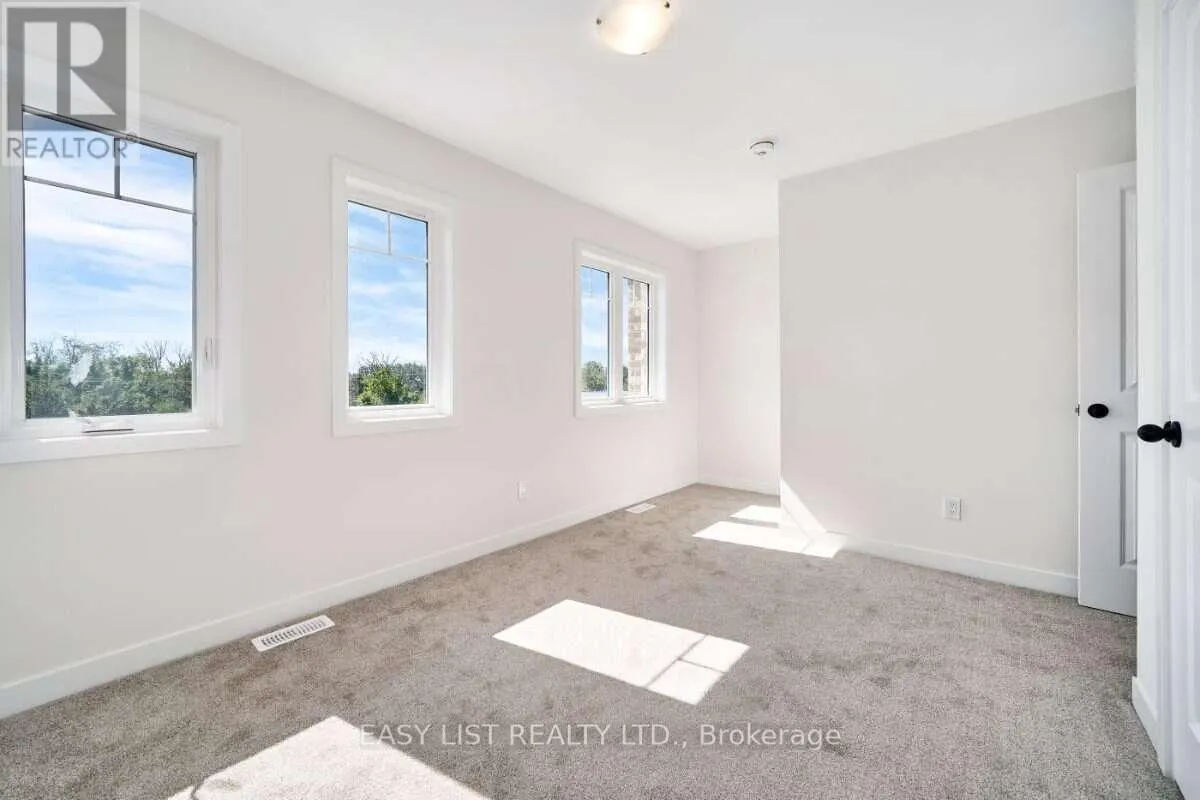 75 ADDYMAN CRESCENT