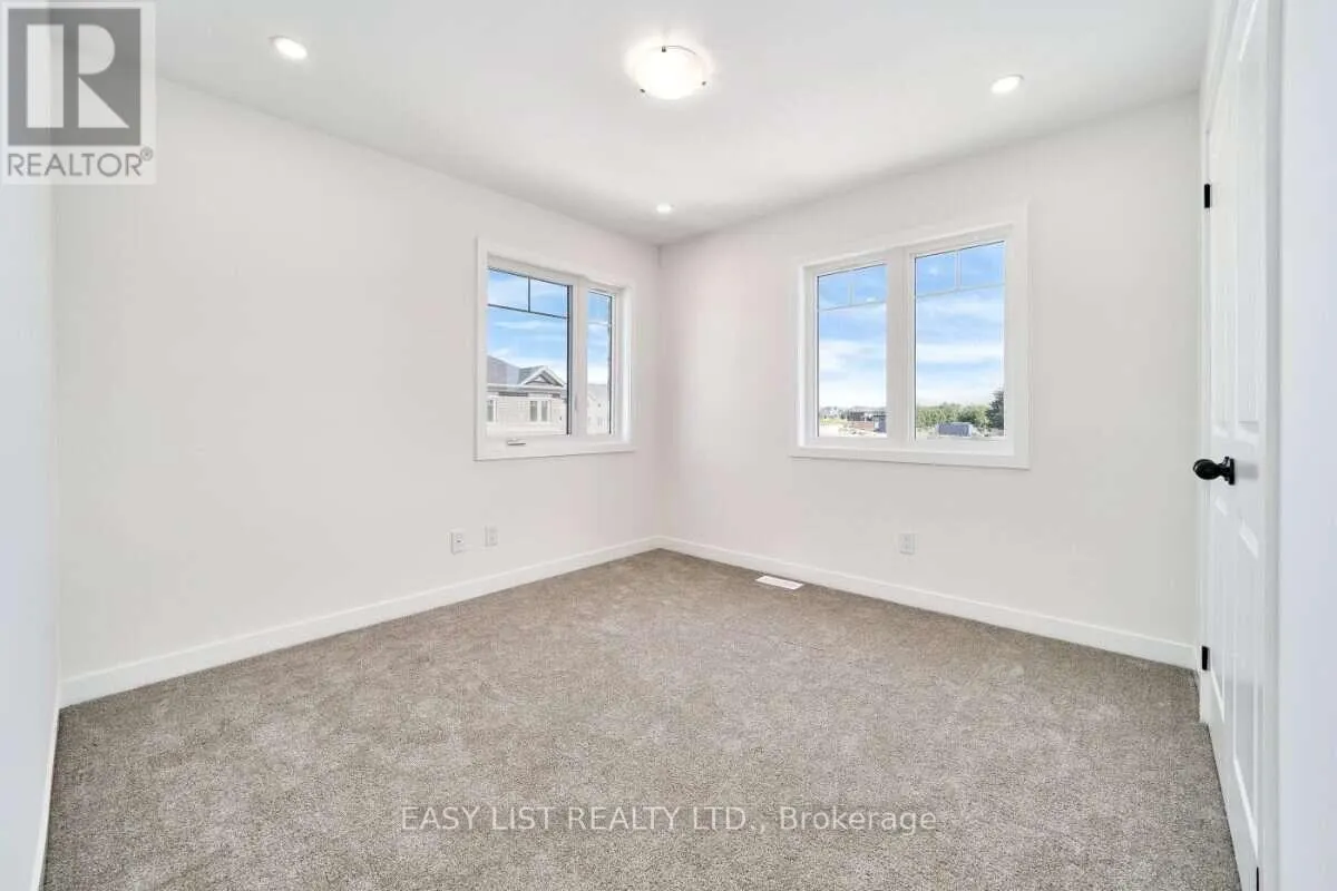 75 ADDYMAN CRESCENT