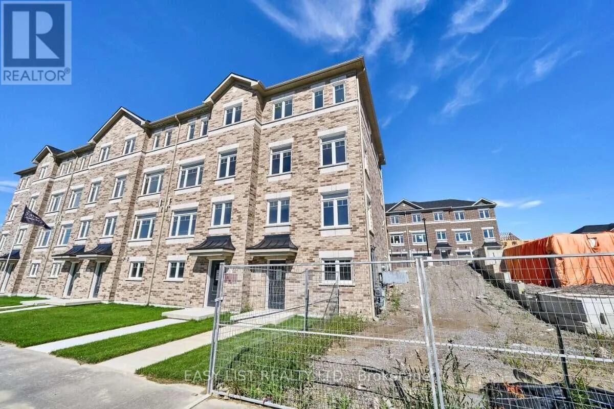 75 ADDYMAN CRESCENT