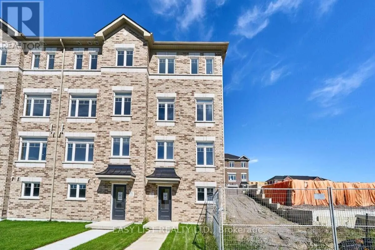75 ADDYMAN CRESCENT