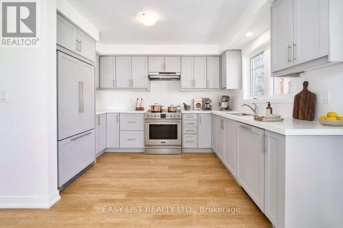 75 ADDYMAN CRESCENT