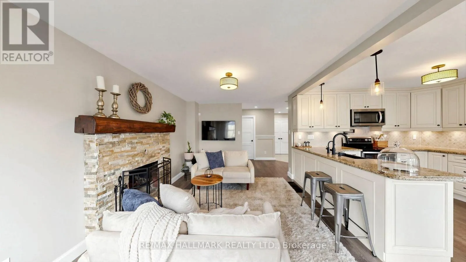 55 BENTONWOOD CRESCENT
