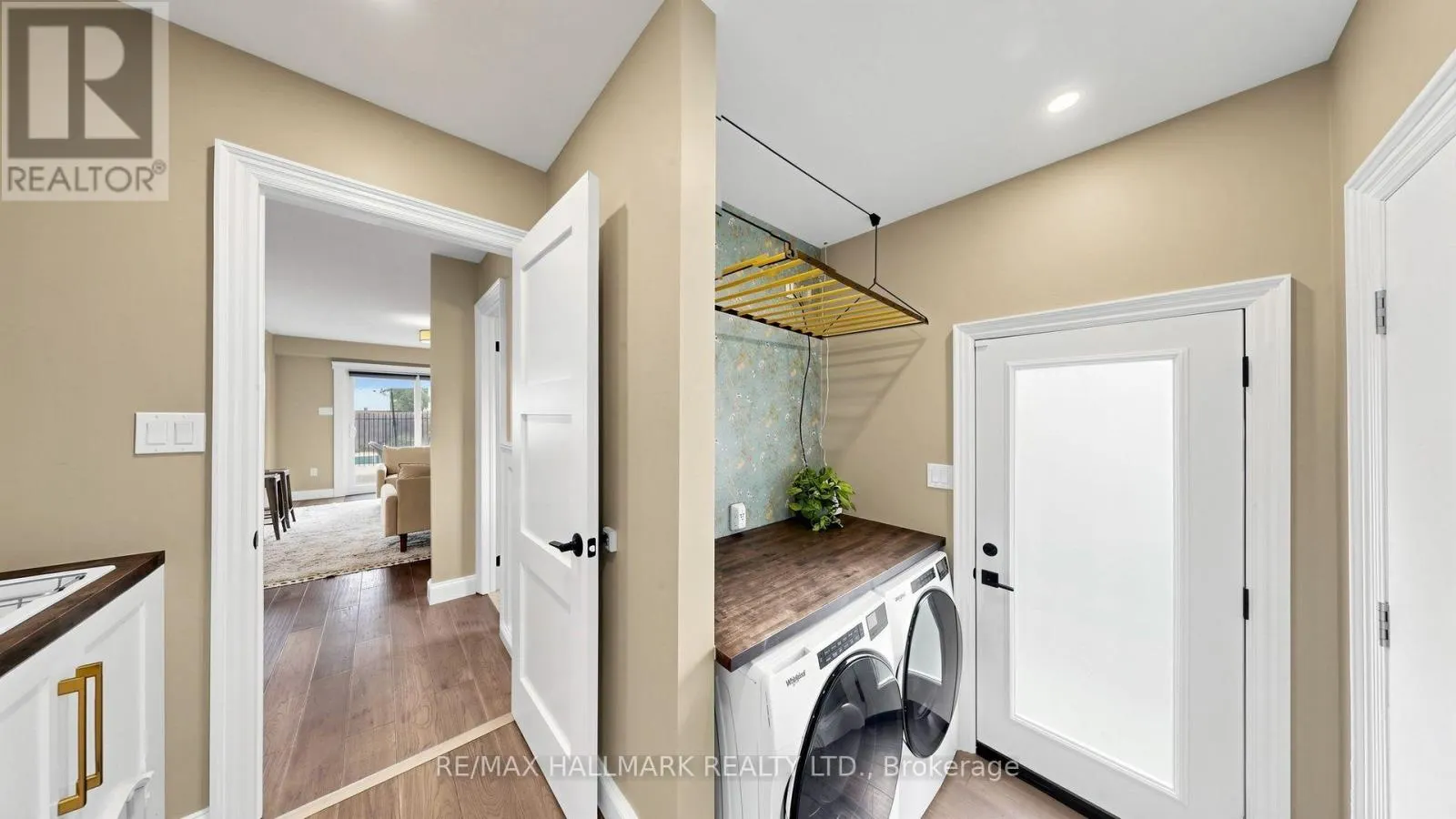 55 BENTONWOOD CRESCENT