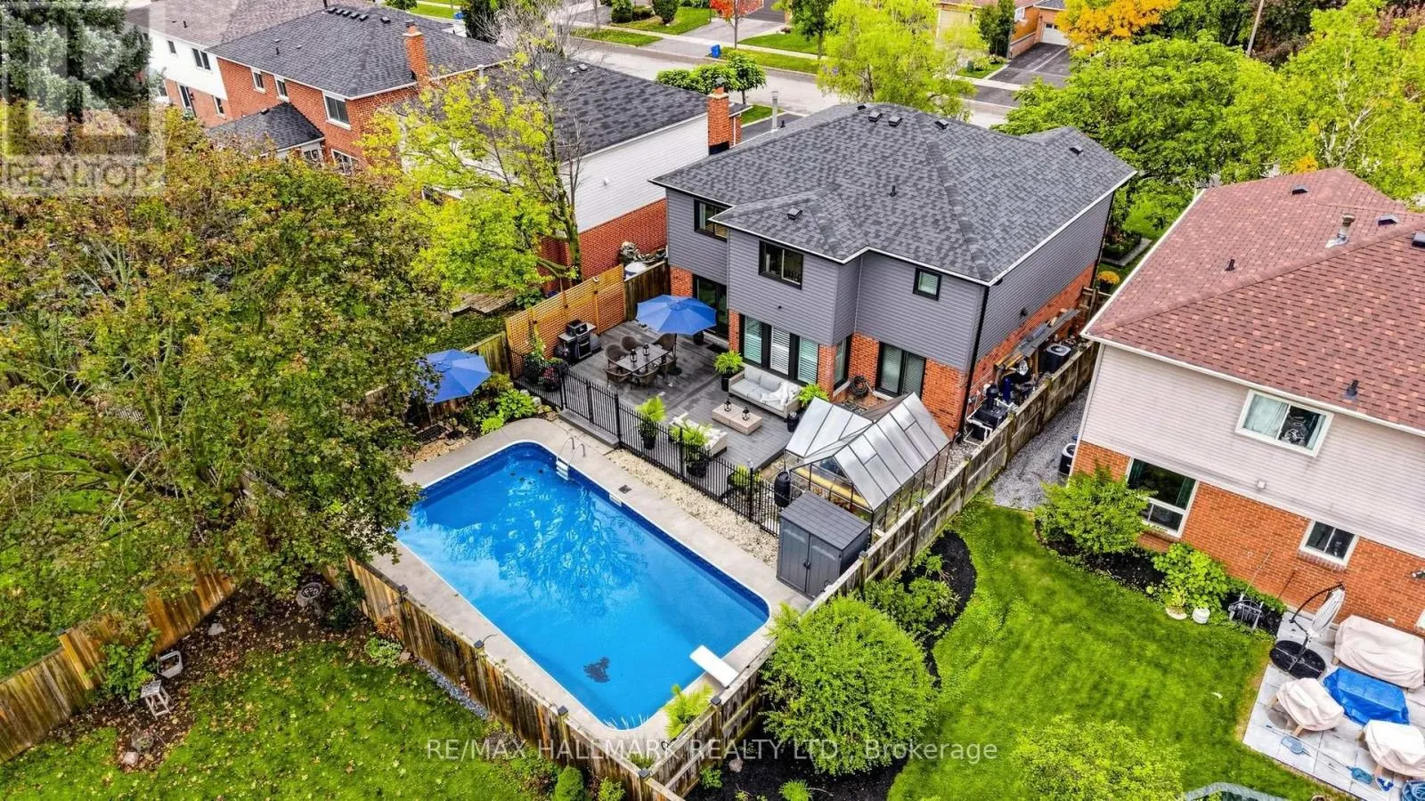 55 BENTONWOOD CRESCENT