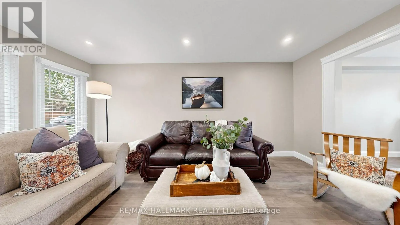 55 BENTONWOOD CRESCENT