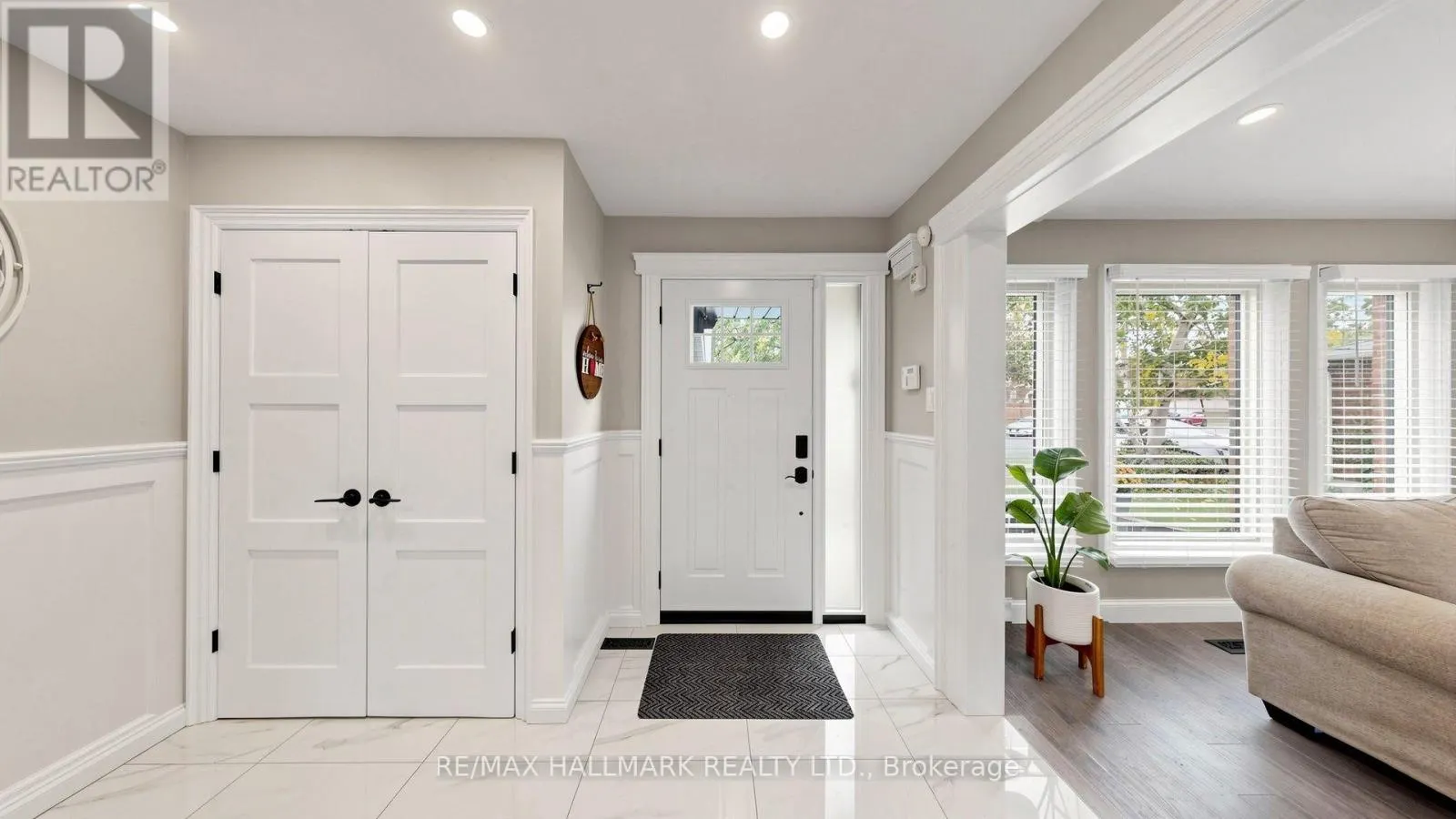 55 BENTONWOOD CRESCENT