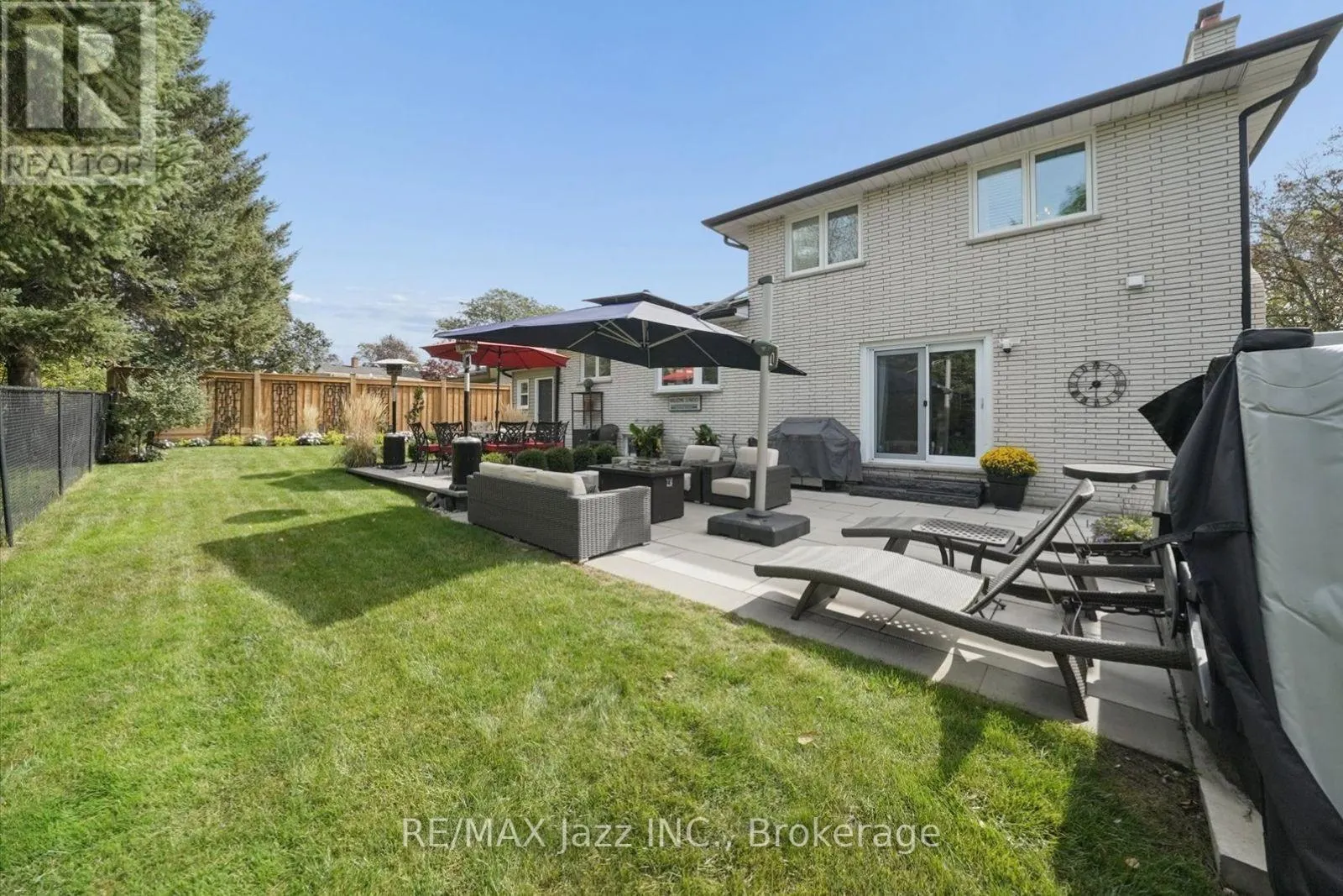 510 FAIRGLEN AVENUE