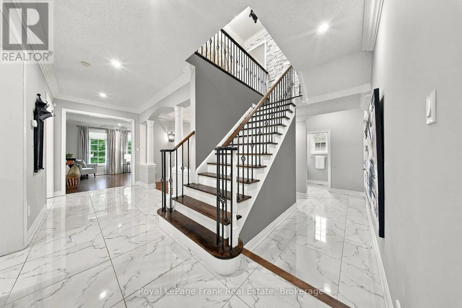729 EAGLE RIDGE DRIVE