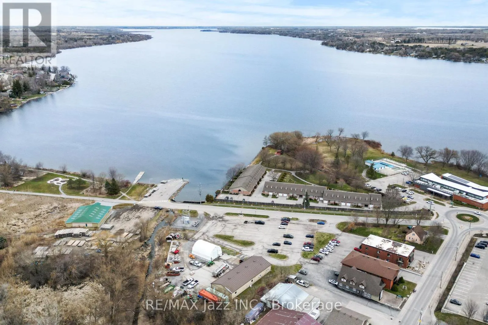 4 - 234 WATER STREET #4