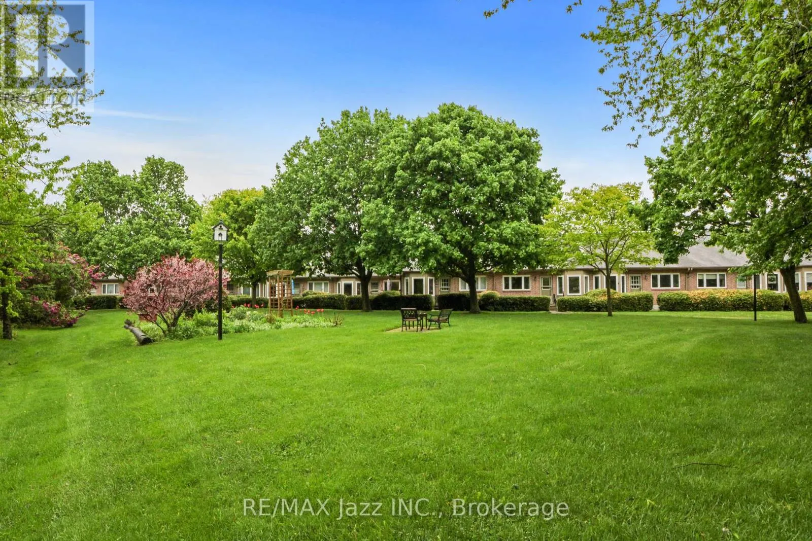 4 - 234 WATER STREET #4