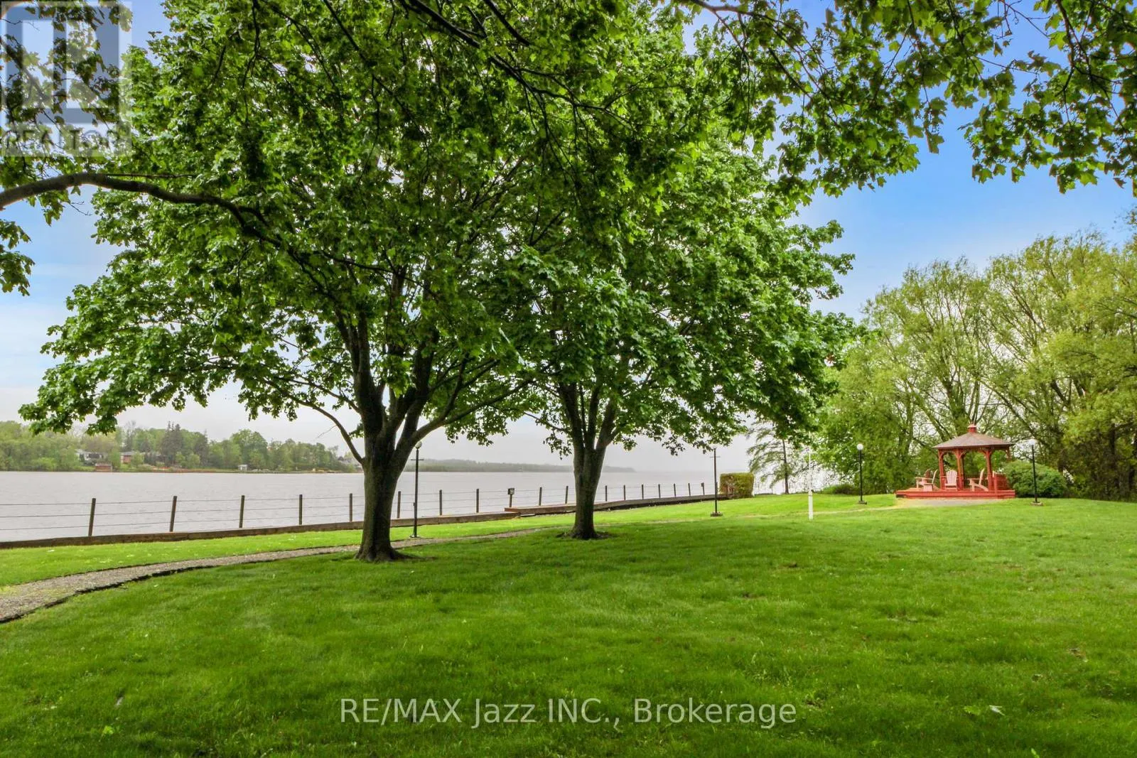 4 - 234 WATER STREET #4