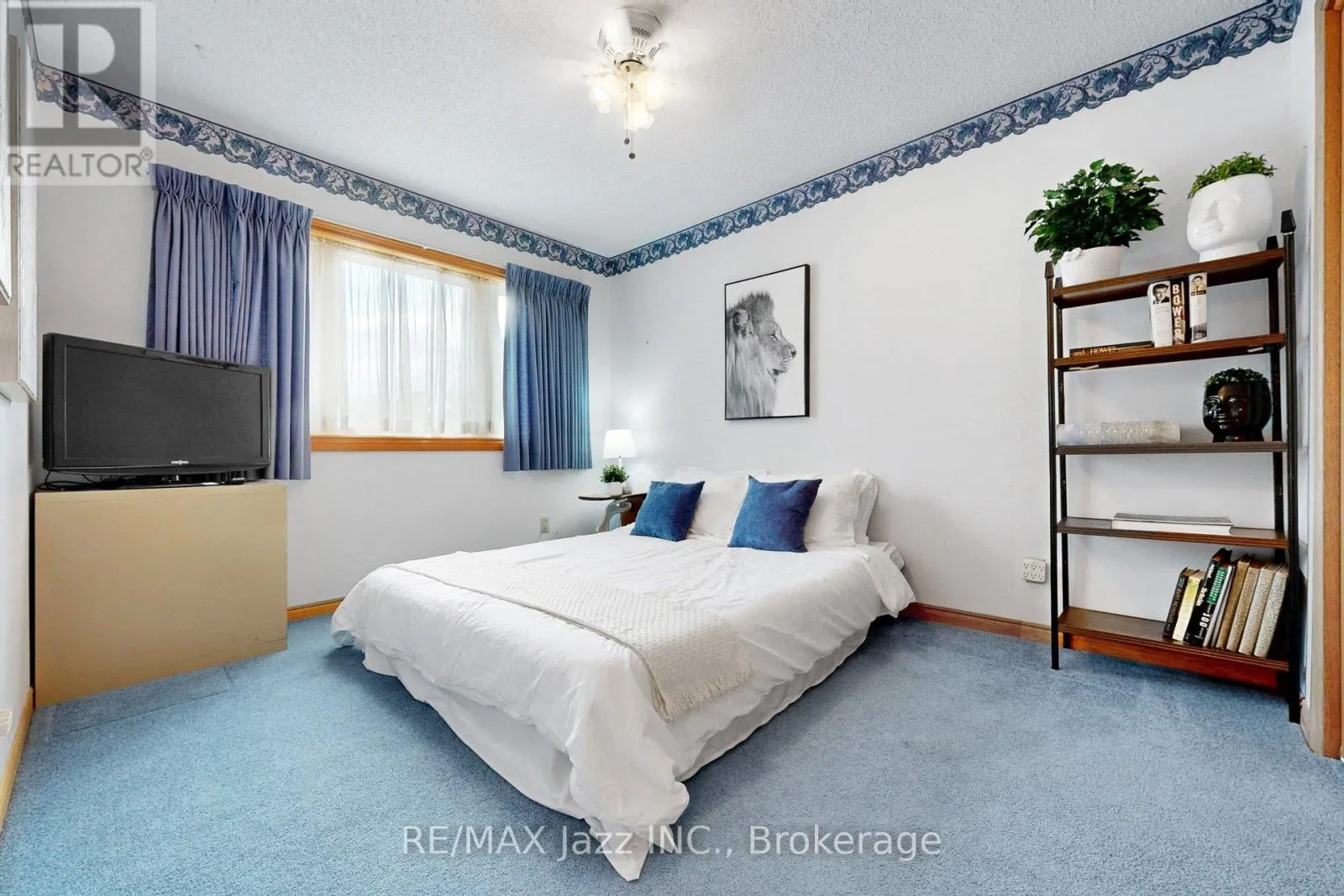 4 - 234 WATER STREET #4