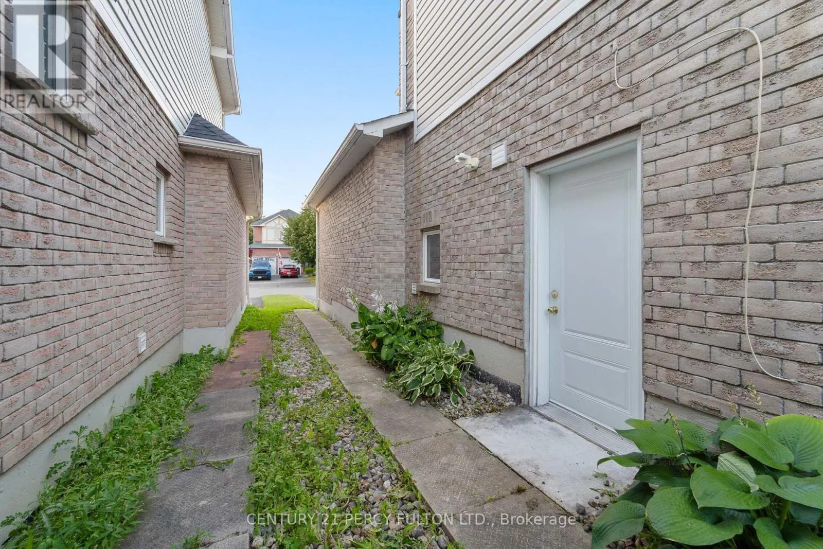 35 WELDON STREET
