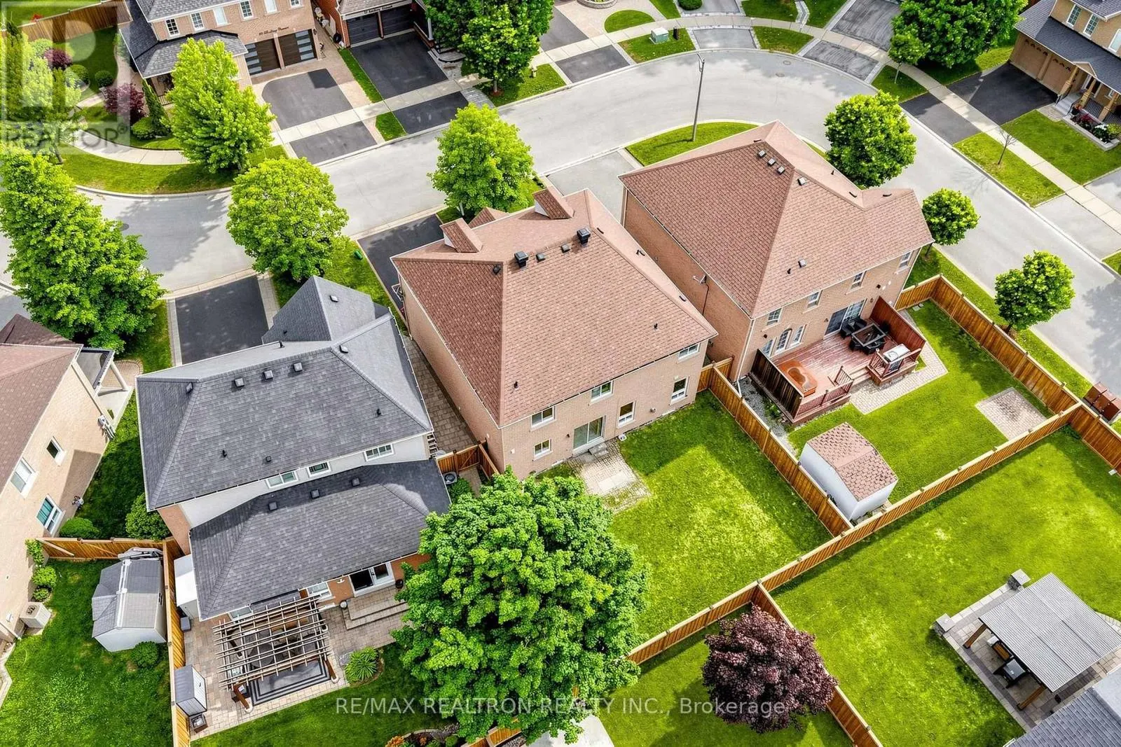 58 BRADBURY CRESCENT