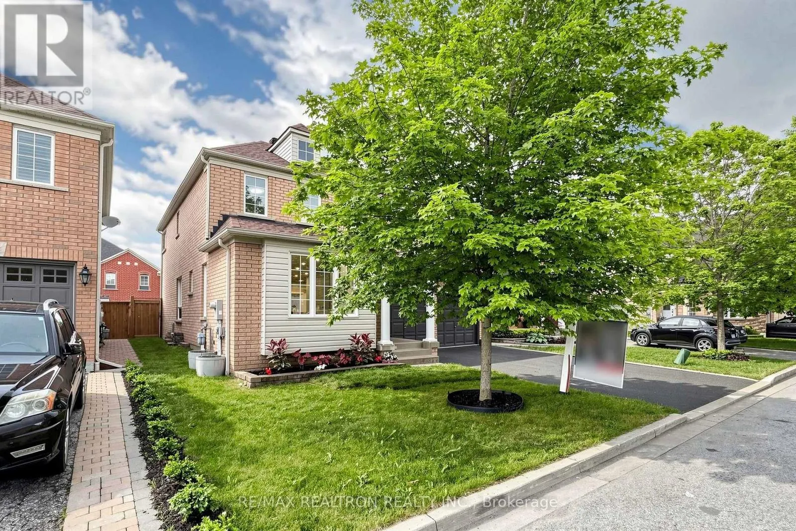 58 BRADBURY CRESCENT