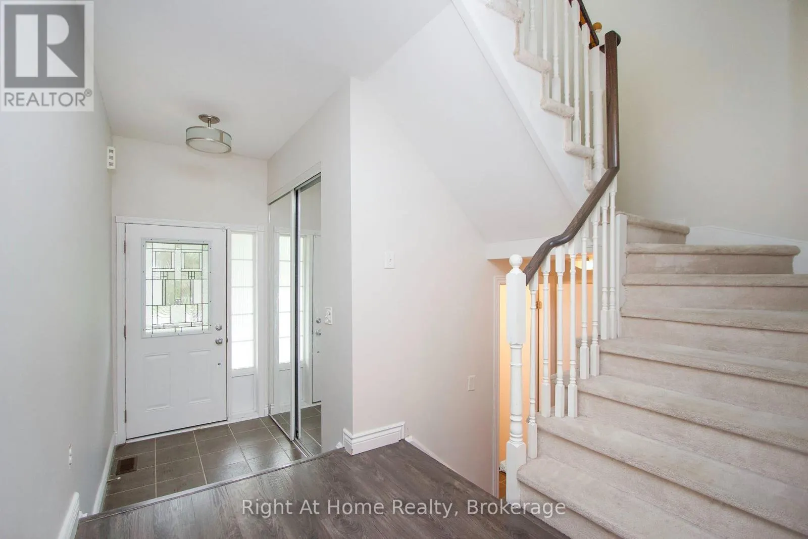 1263 GYATT CRESCENT
