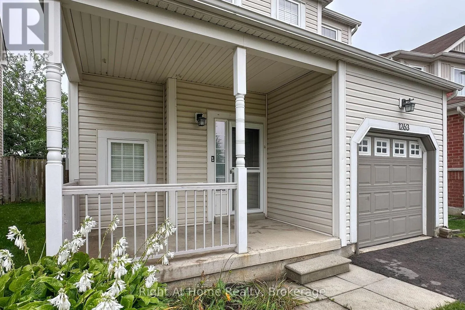 1263 GYATT CRESCENT