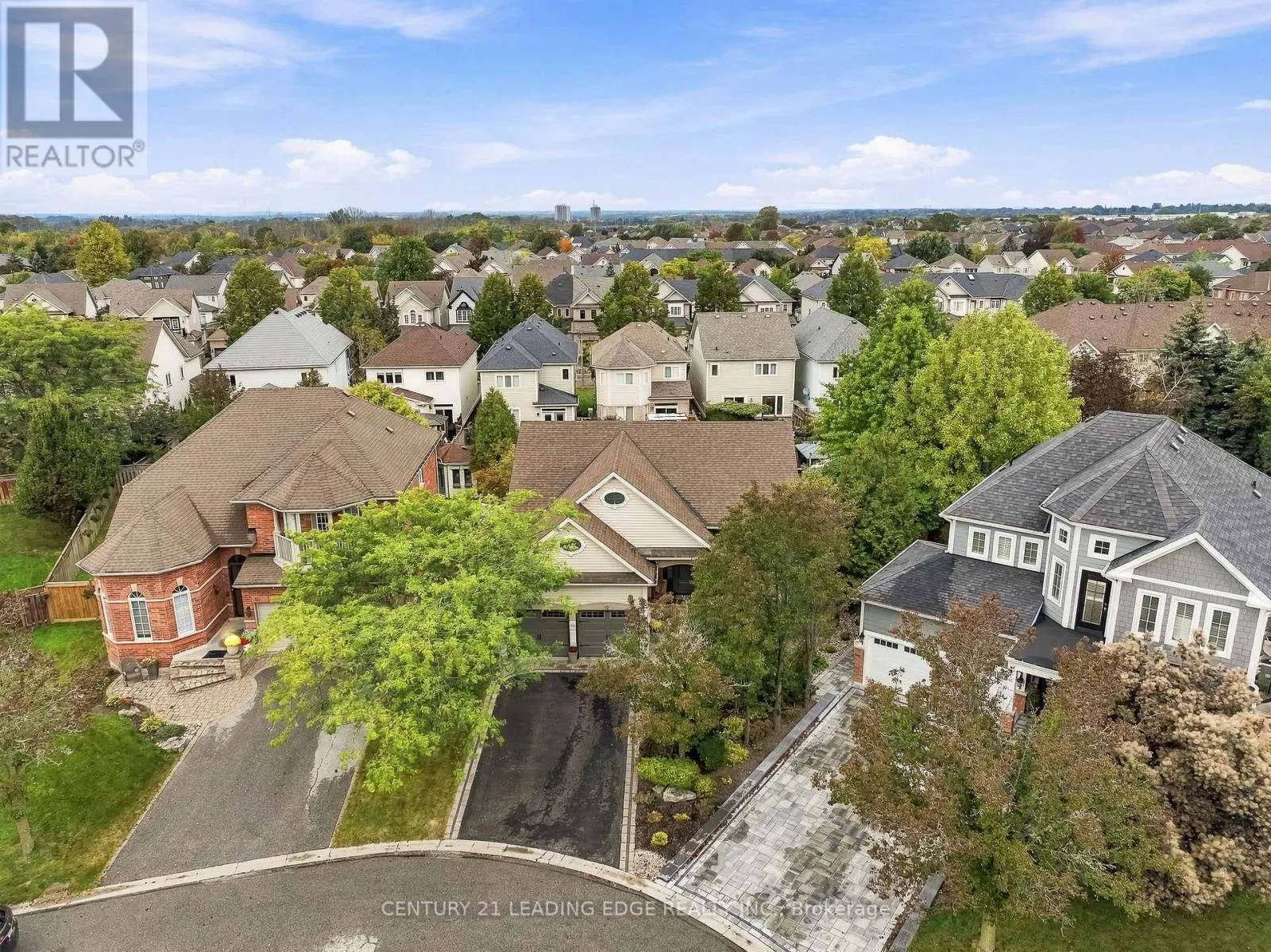 12 COASTVIEW COURT