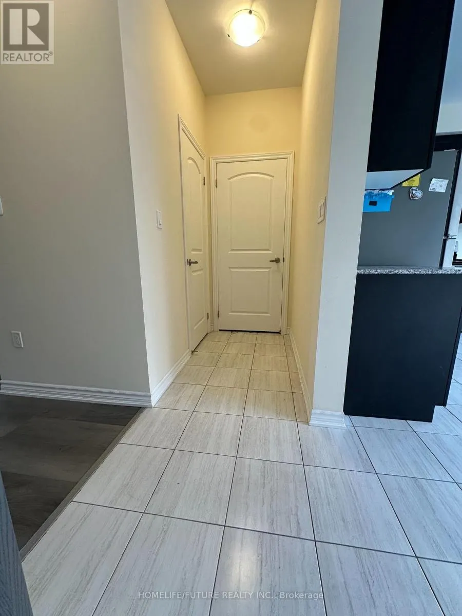 39 - 250 FINCH AVENUE