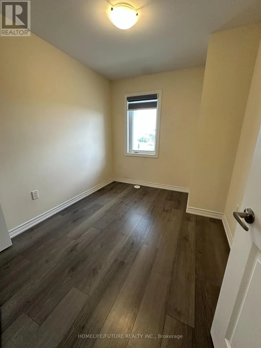 39 - 250 FINCH AVENUE