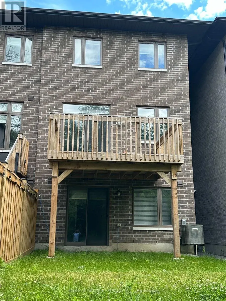39 - 250 FINCH AVENUE