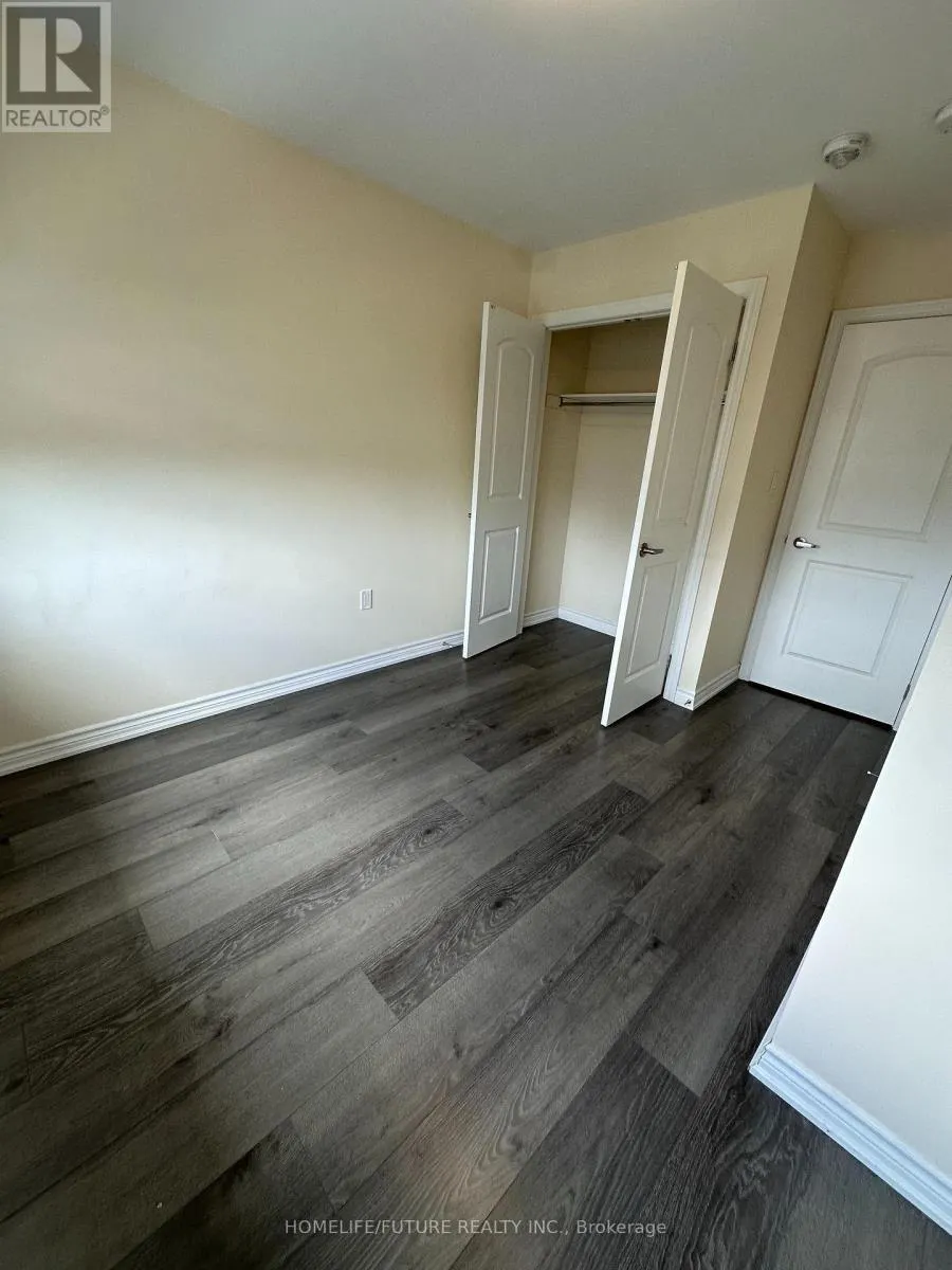 39 - 250 FINCH AVENUE