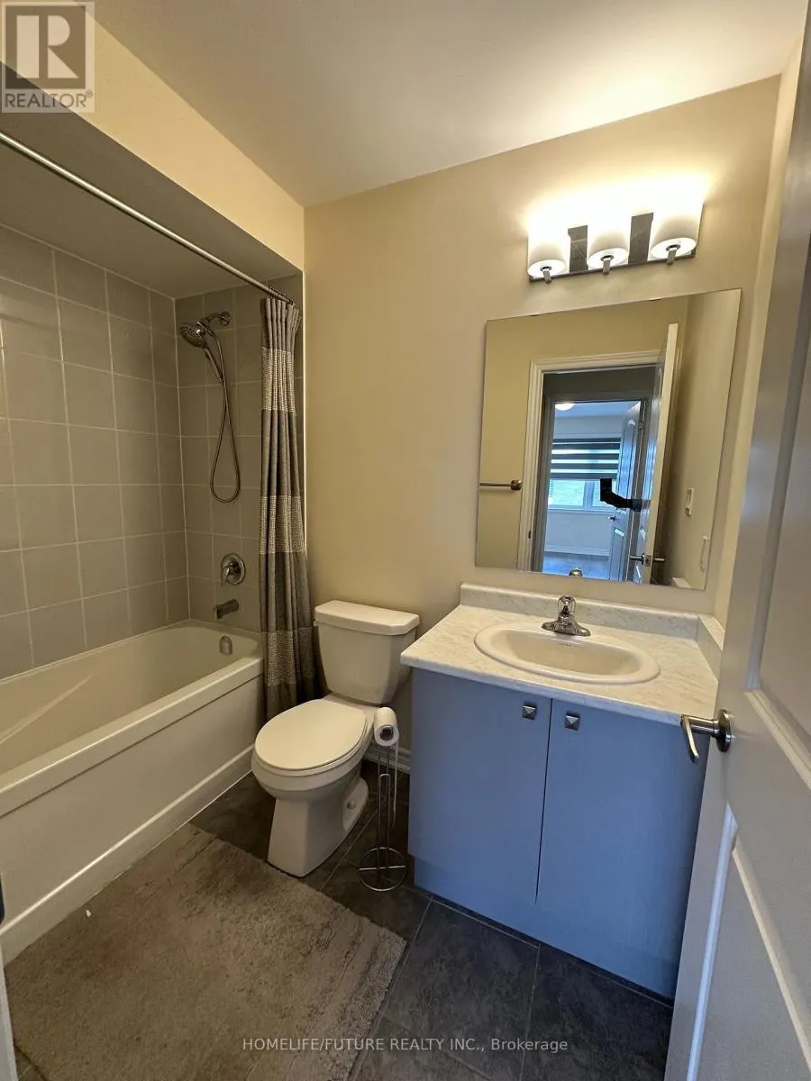 39 - 250 FINCH AVENUE