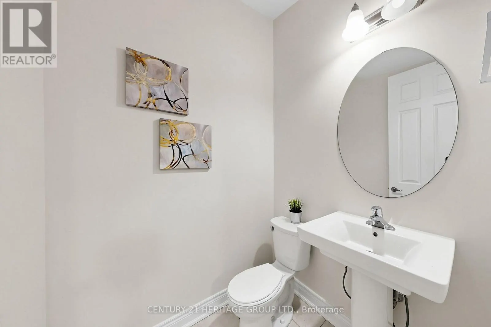 34 MICKLEFIELD AVENUE