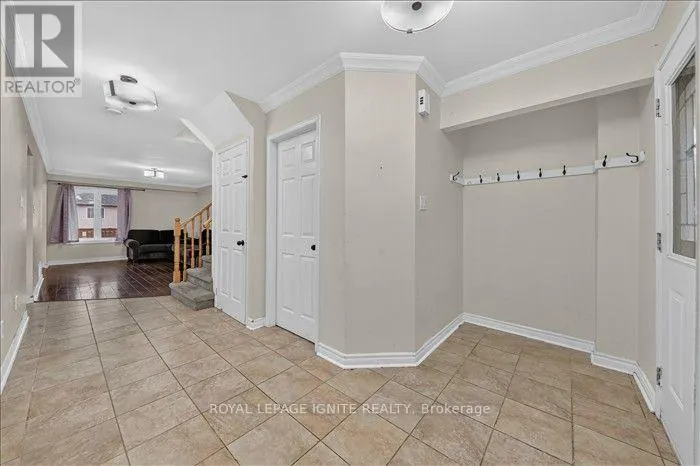 UPPER - 8 VAIL MEADOWS CRESCENT