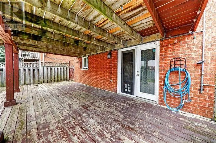 UPPER - 8 VAIL MEADOWS CRESCENT