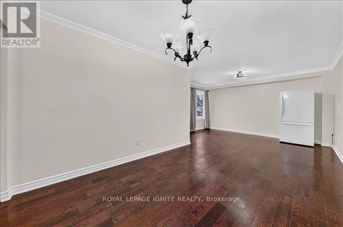 UPPER - 8 VAIL MEADOWS CRESCENT