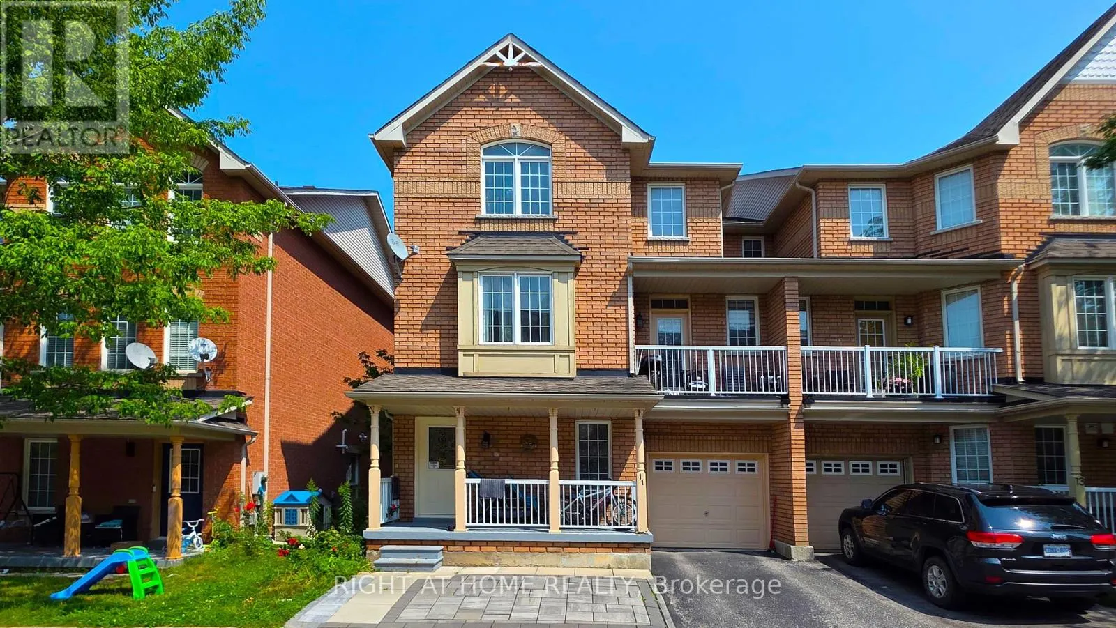 11 POTTLE LANE
