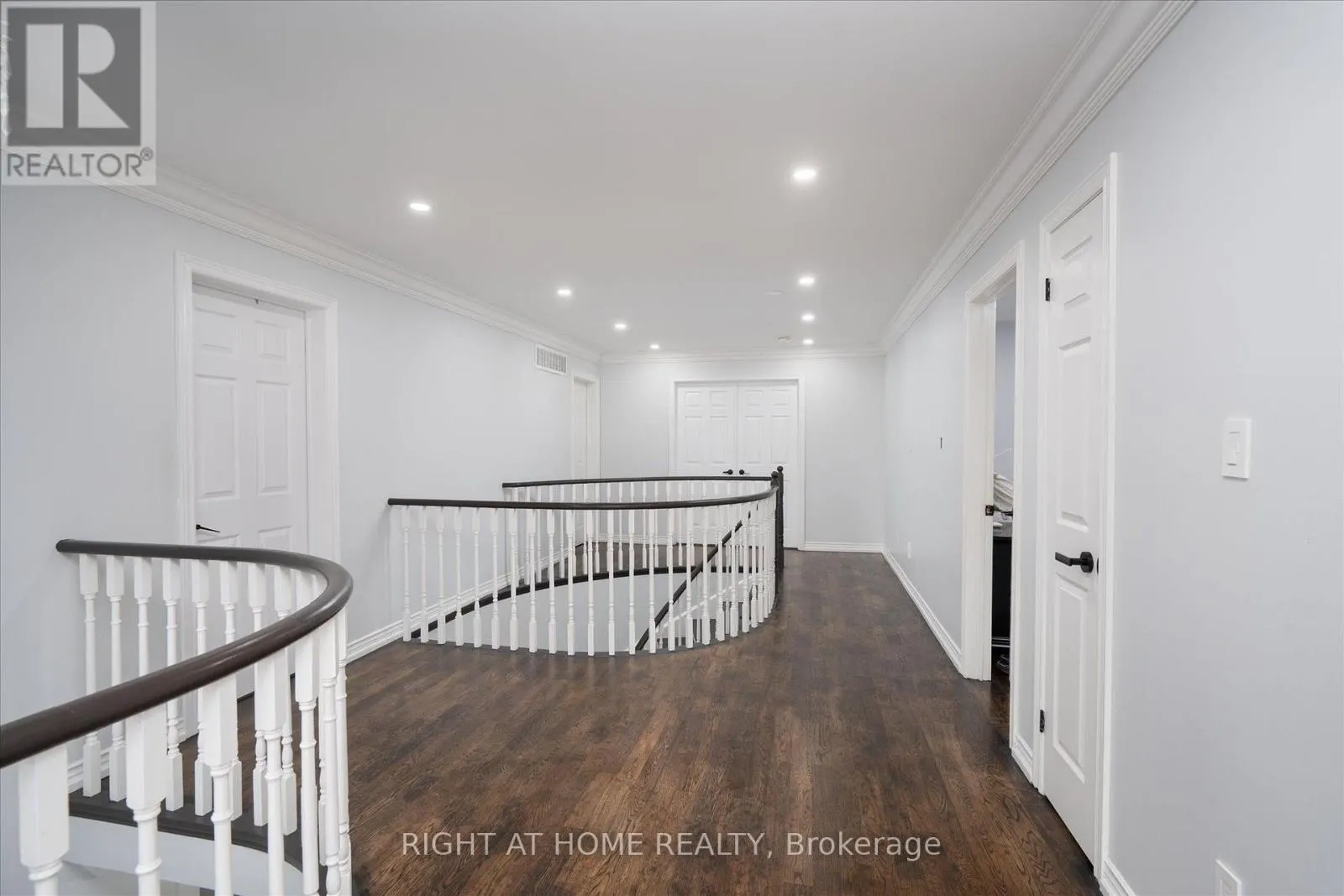 1001 LYTTON COURT