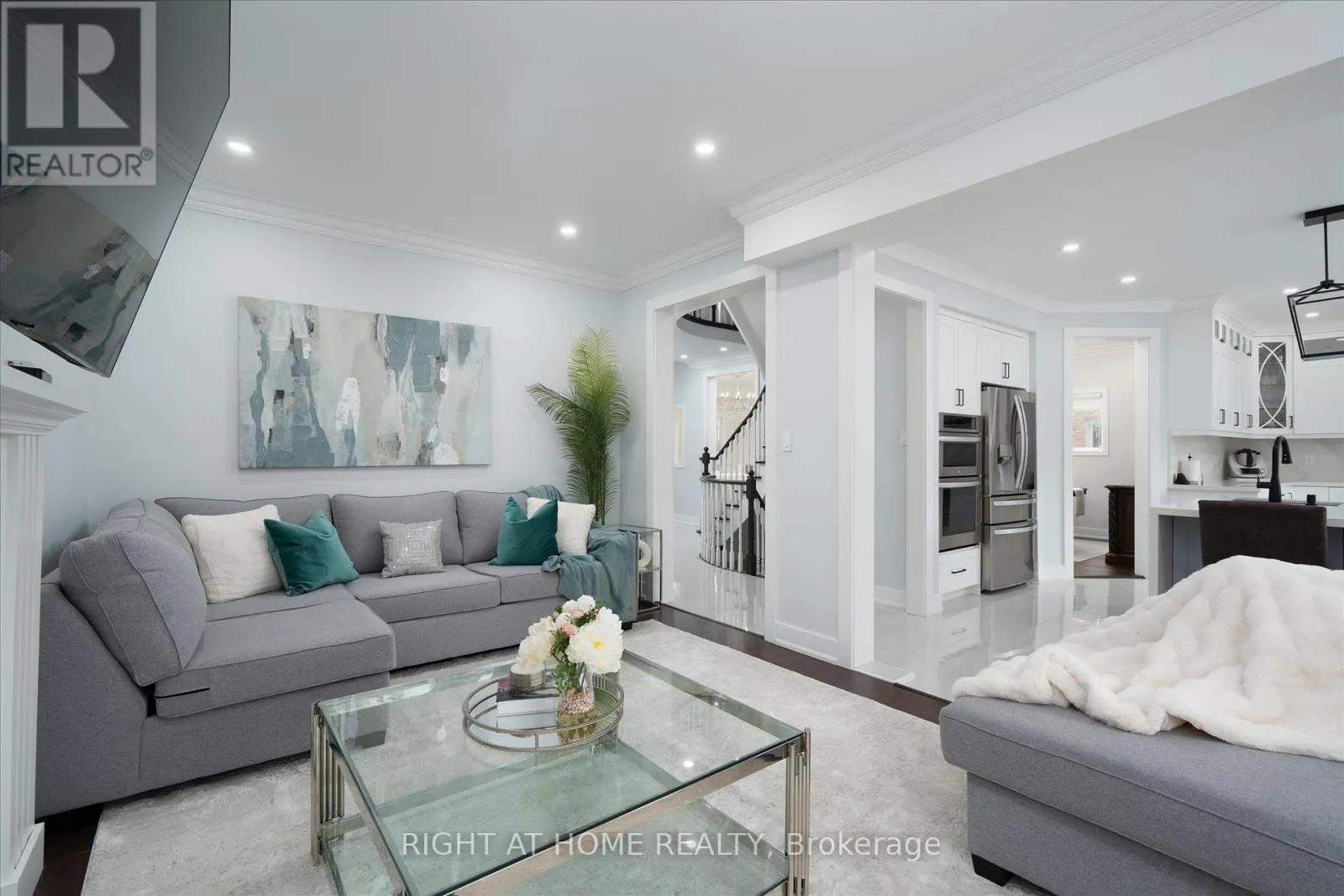 1001 LYTTON COURT