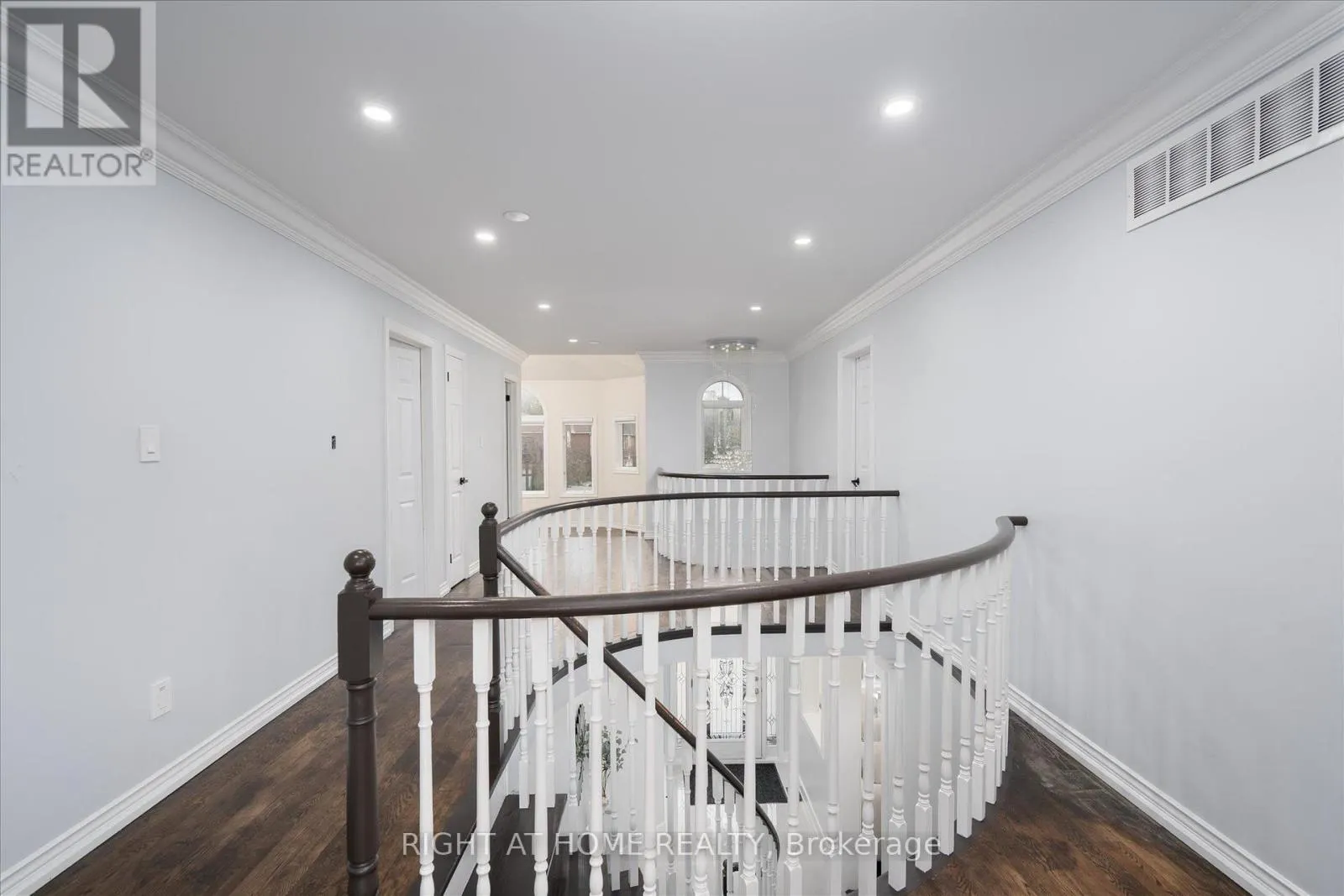 1001 LYTTON COURT