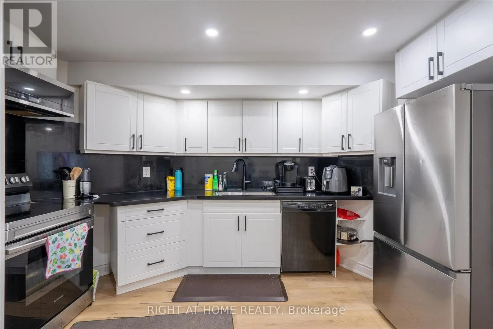 1001 LYTTON COURT