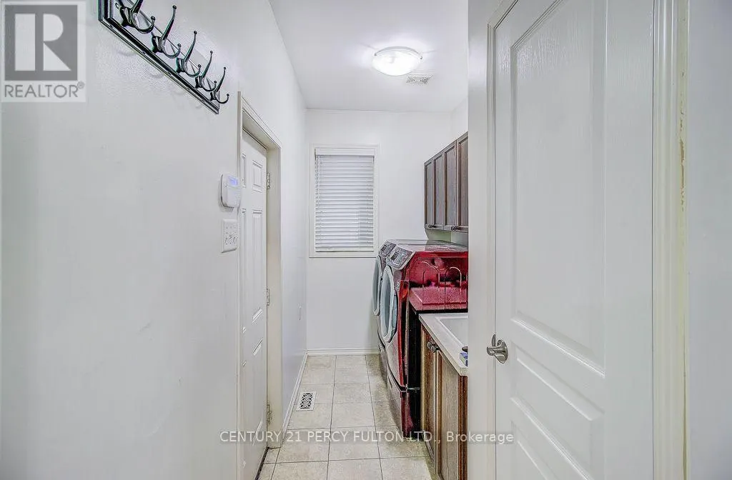 24 BELLHOUSE PLACE