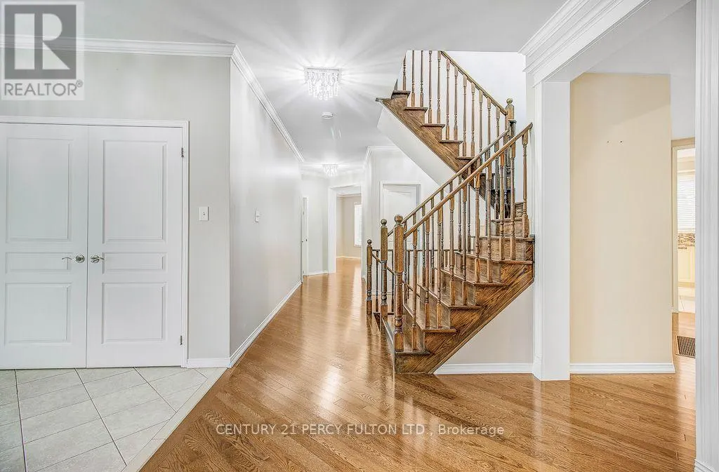 24 BELLHOUSE PLACE
