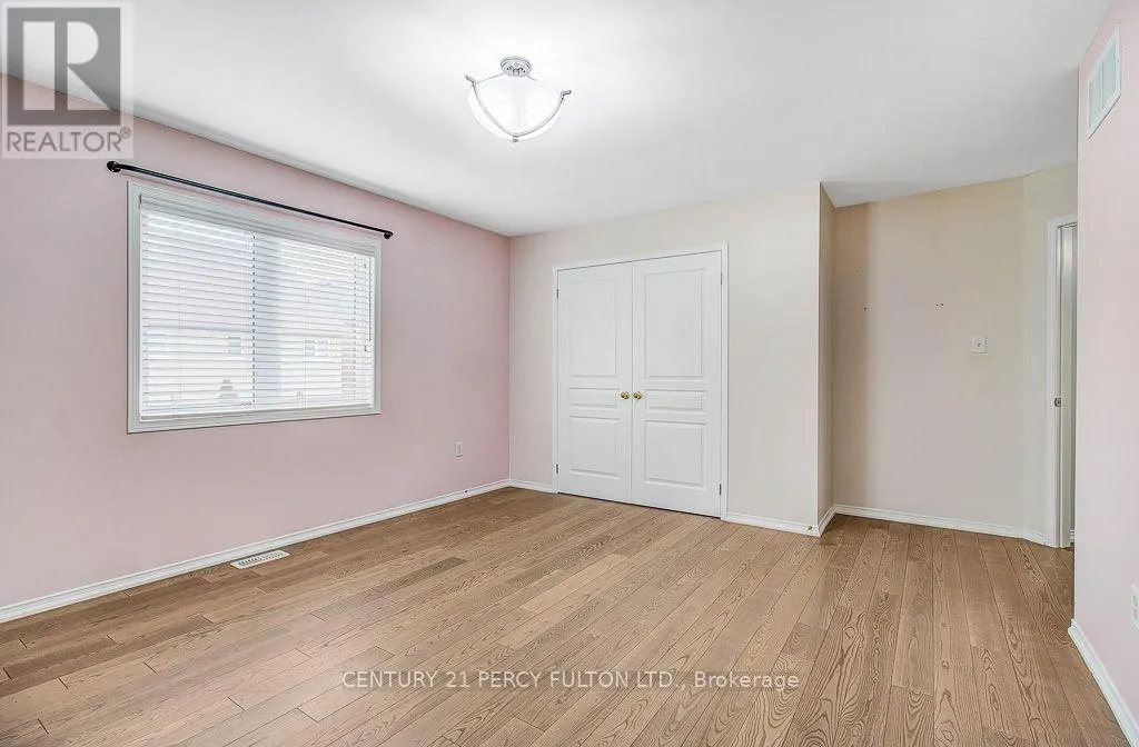 24 BELLHOUSE PLACE