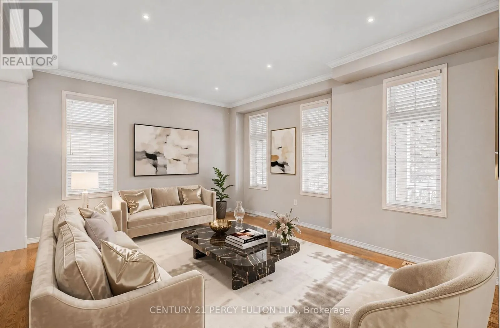 24 BELLHOUSE PLACE