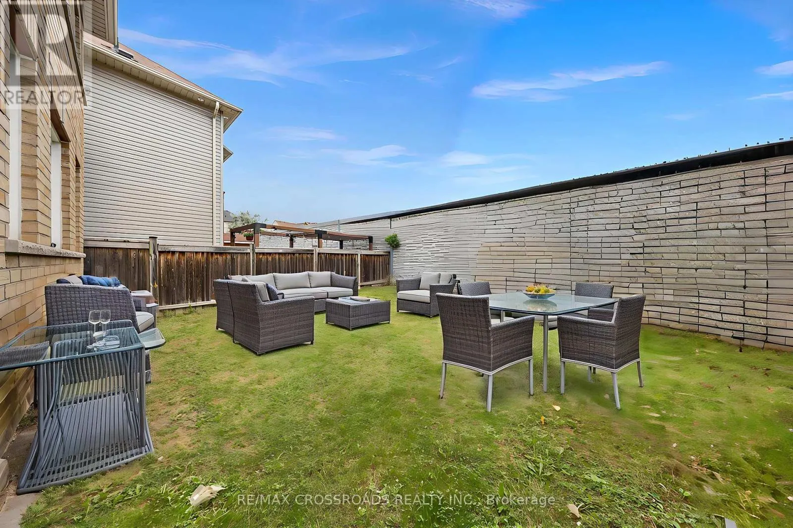 138 ANGUS DRIVE
