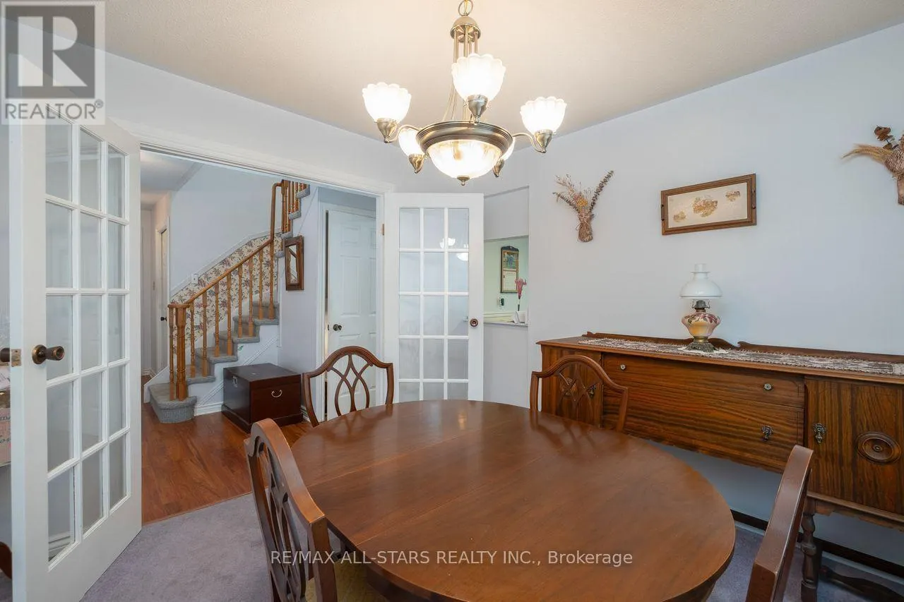 10 COLETTE DRIVE