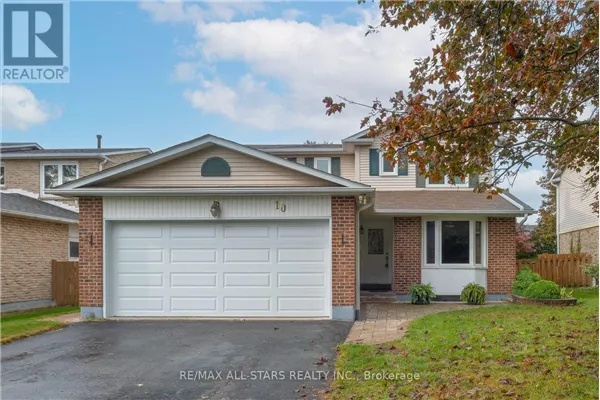 10 COLETTE DRIVE