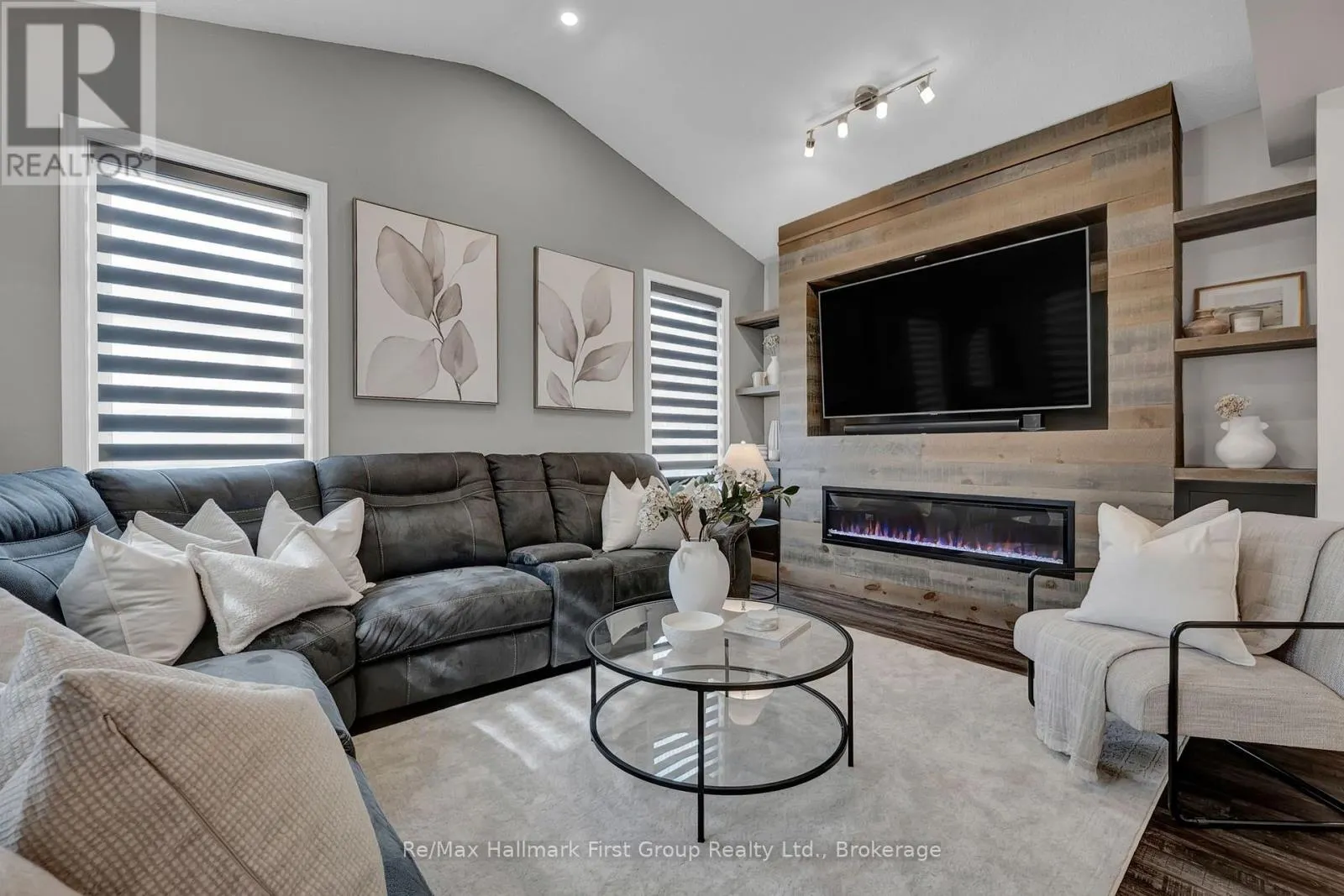 112 ROY NICHOLS DRIVE