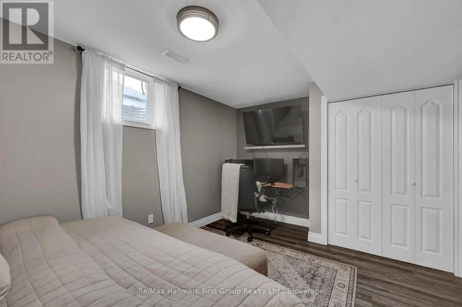 112 ROY NICHOLS DRIVE