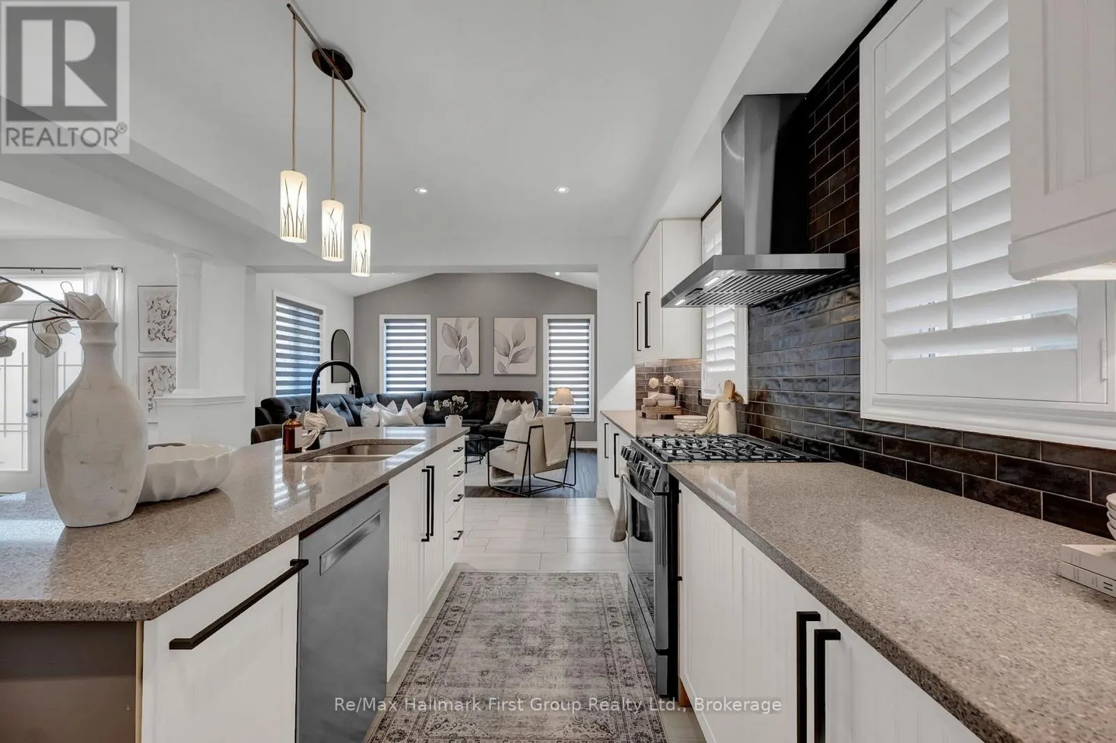 112 ROY NICHOLS DRIVE