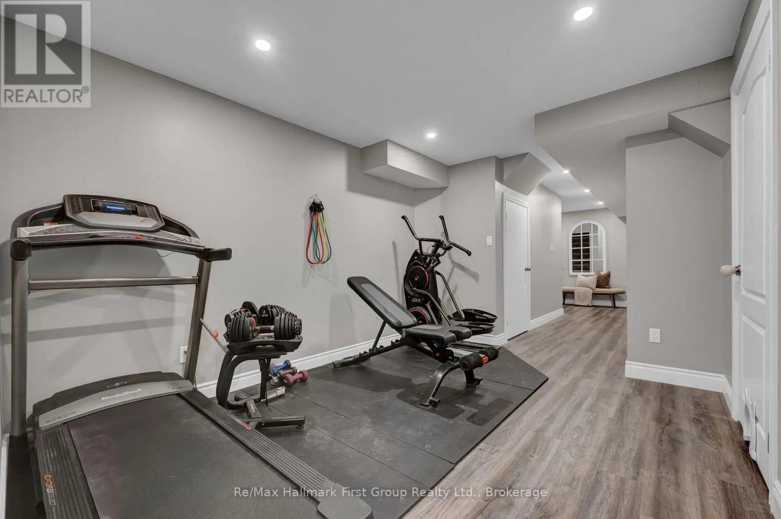112 ROY NICHOLS DRIVE