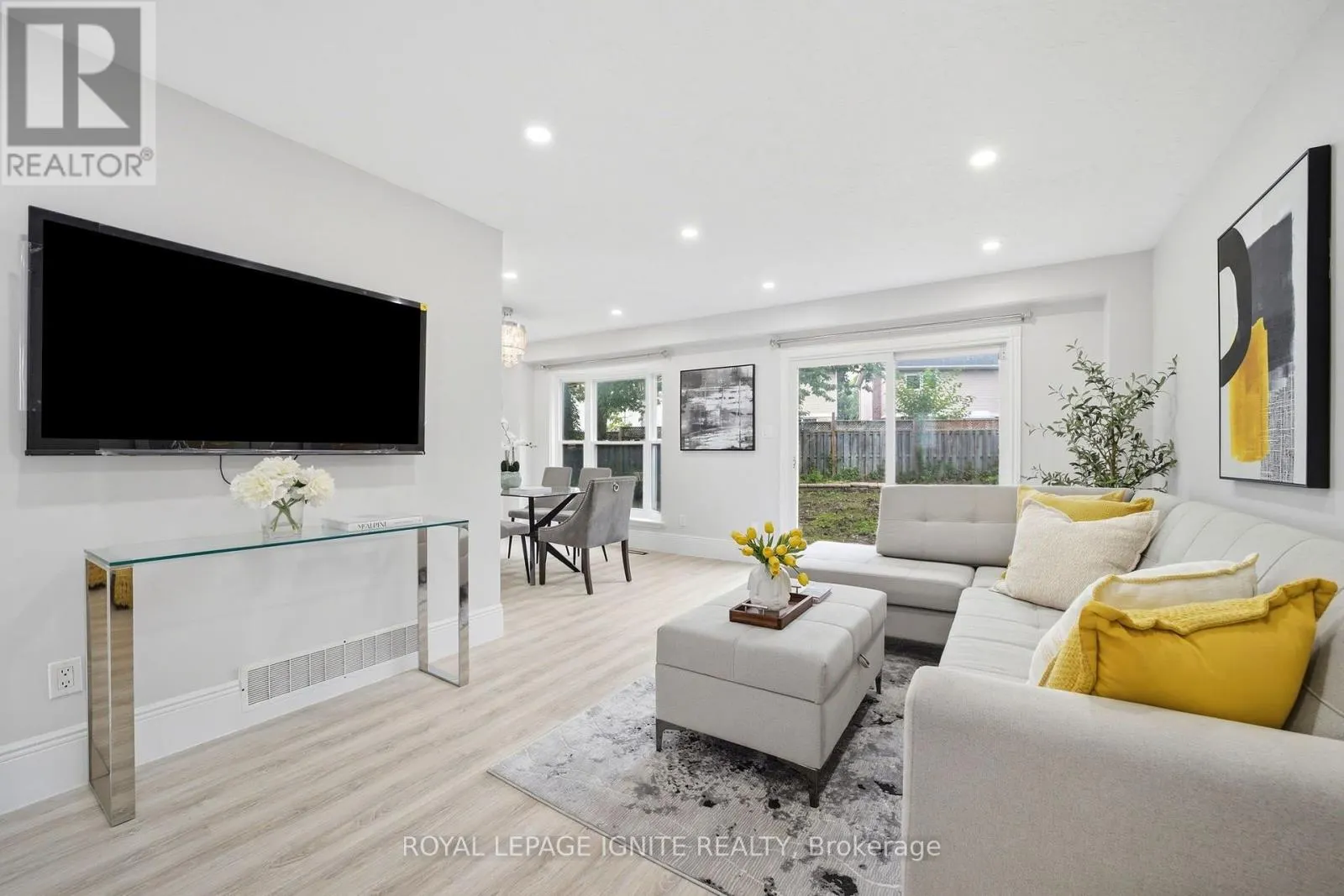 26 WINSTON CRESCENT
